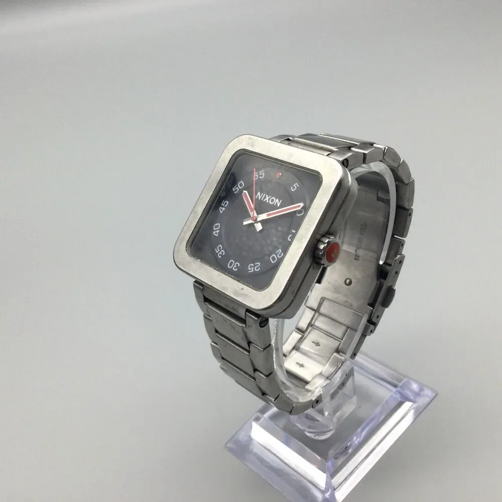 Nixon Riot Watch Men 36mm Silver Tone Throw Down Black Dial New Battery 6.5" - Picture 4 of 15